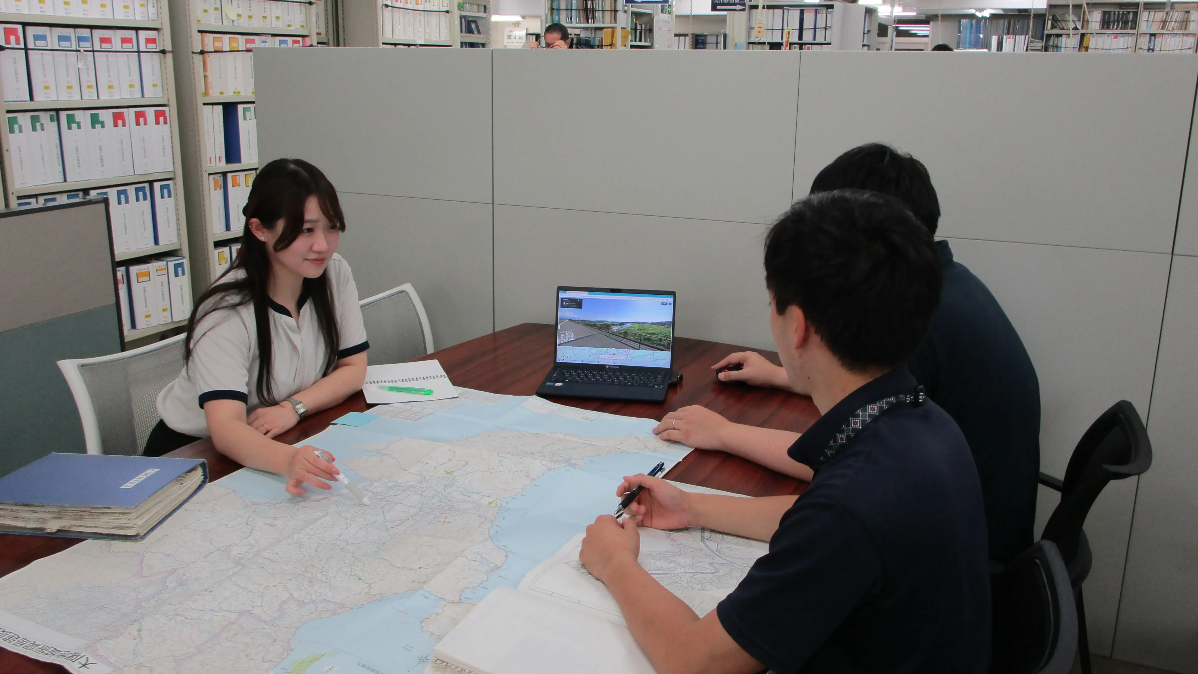 大隅地域振興局建設部建設総務課